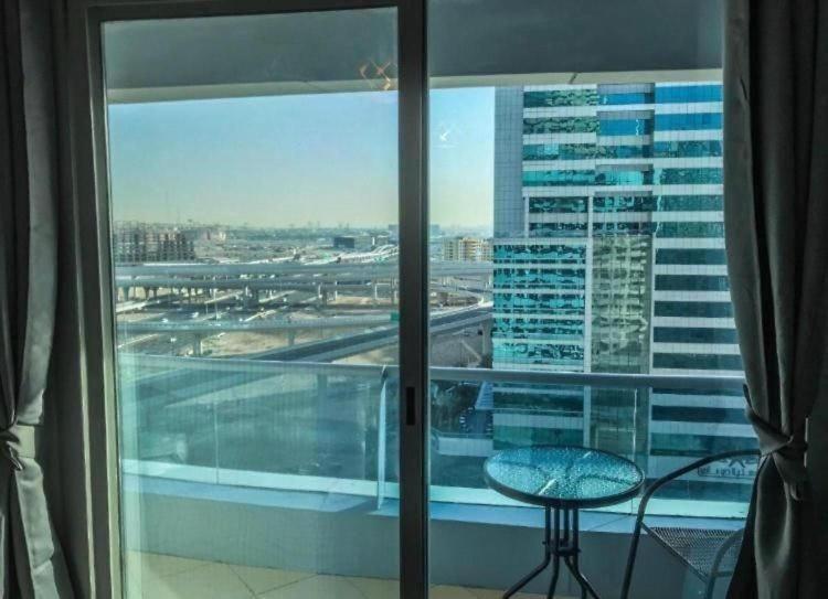 Luxury Apartments In Dubai Marina Exterior photo