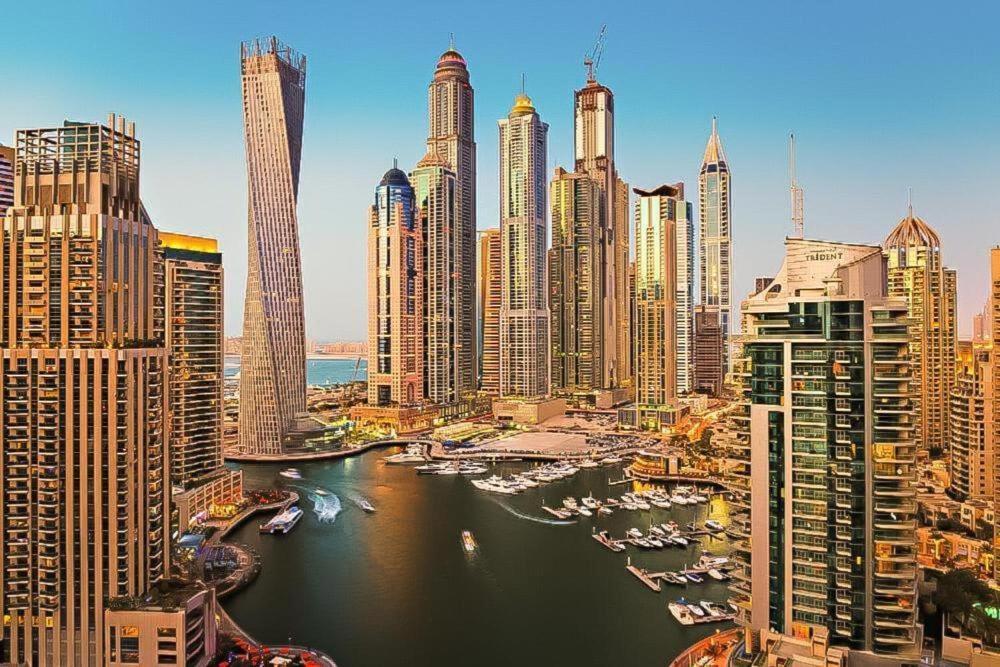 Luxury Apartments In Dubai Marina Exterior photo